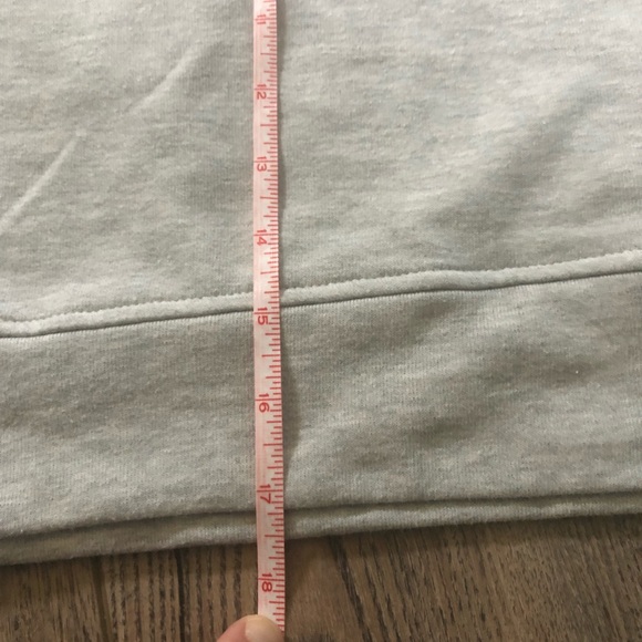 NWT Cupio Lace up sleeve crop sweatshirt XS - Picture 9 of 11